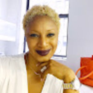 Meet your Posher, Maya